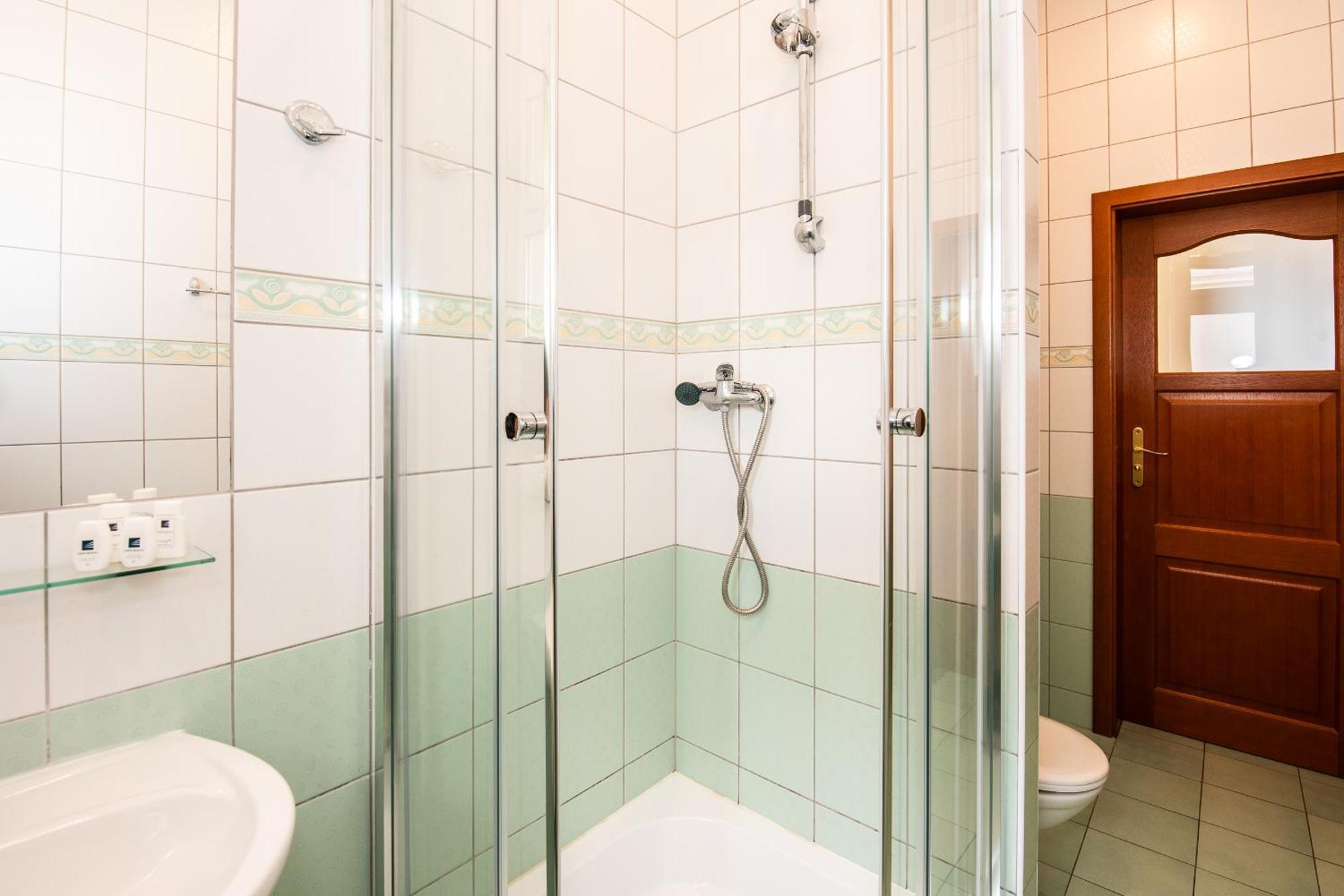 Hotel Rewita Miedzyzdroje - Galeon Habitación foto